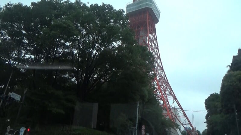 東京タワー前